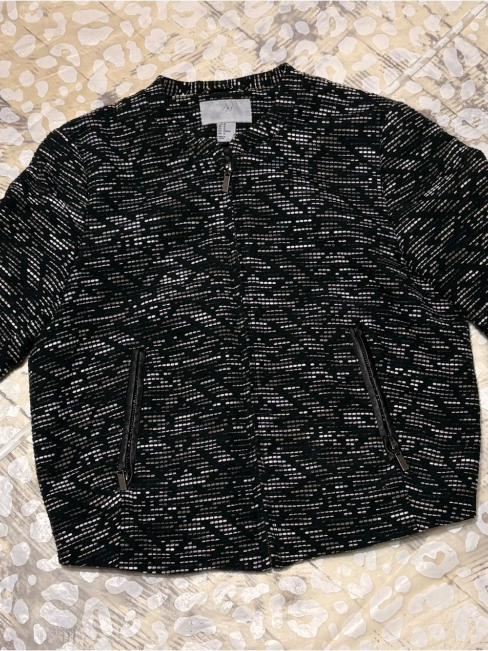 H&M Black and White Knit Zip-Up Bomber Sweater